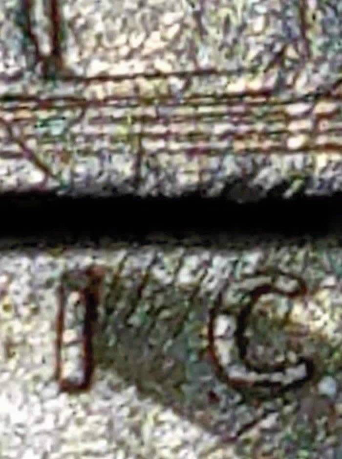 1995-P-Jefferson-Raised-Angled-Lines-Between-I-And-C-In-Monticello